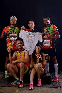 BIB: 42195, 41725, 41321
                            <button type="button" onclick="openModal(9295916)" class="btn btn-primary btn-sm float-right btn-popup" data-toggle="modal" data-target=".modal-high-quality">
                        <i class="fas fa-shopping-cart"></i> Add to Cart
                    </button>
                                            <button type="button" onclick="isThisMe(9295916, true)" class="btn btn-success btn-sm float-right btn-popup btn-isme hidden" data-toggle="tooltip" data-placement="bottom" title="นี่คือรูปของคุณใช่ไหม คลิกที่นี่เพื่อเอาเข้าอัลบั้ม">
                        <i class="fas fa-plus"></i> Add to album
                    </button>
                    <button type="button" onclick="isThisMe(9295916, false)" class="btn btn-warning btn-sm float-right btn-popup btn-isnotme hidden">
                        <i class="fas fa-ban"></i> Remove from album
                    </button>